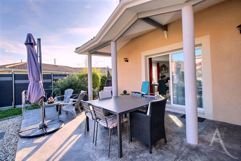 Maison - 160 m² - 6 pièces