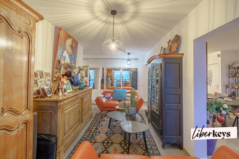 Appartement - 88 m² - 4 pièces