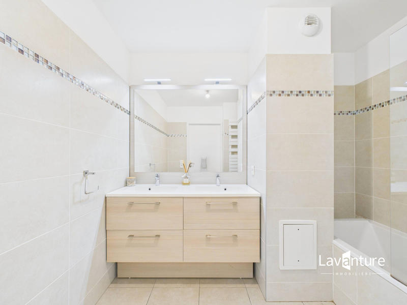 Appartement - 58 m² - 3 pièces