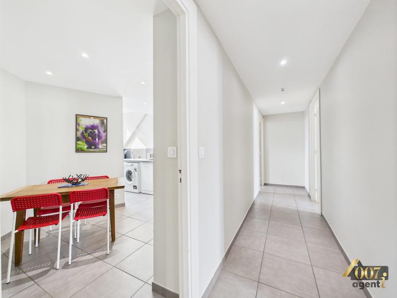 Appartement - 79 m² - 4 pièces