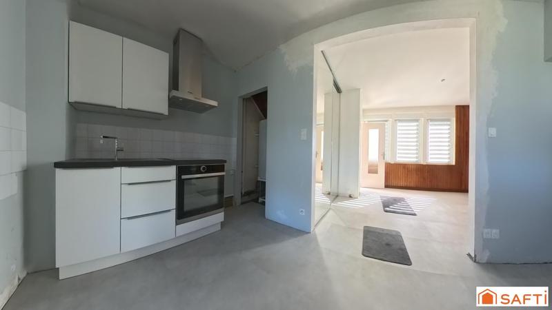 Maison - 69 m² - 5 pièces