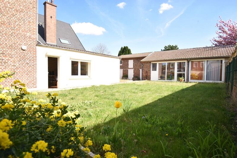 Maison de ville - 107 m² - 4 pièces