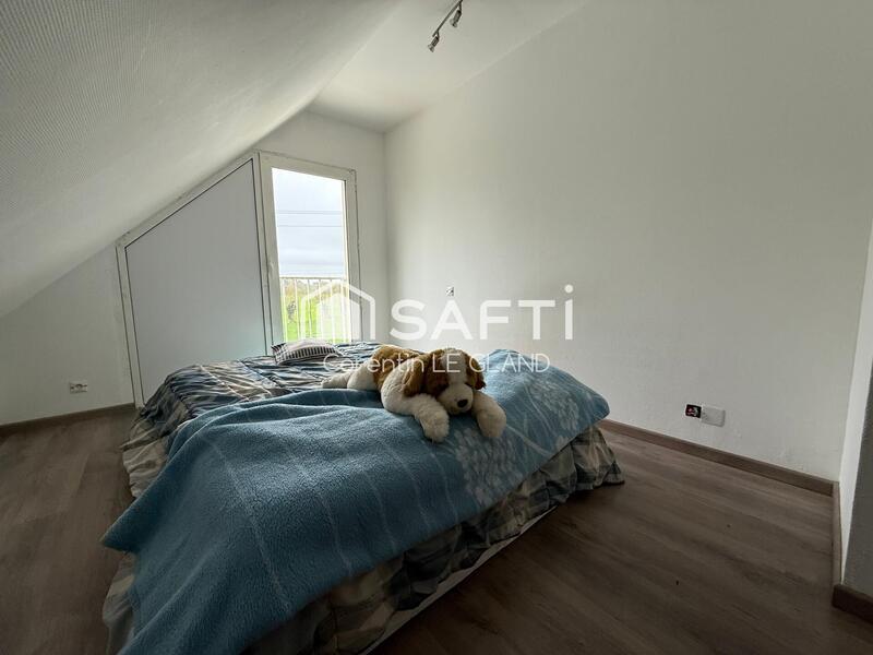 Maison - 100 m² - 5 pièces