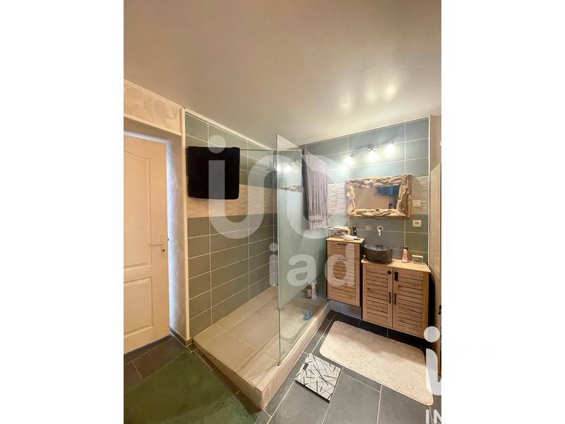 Maison - 277 m² - 8 pièces