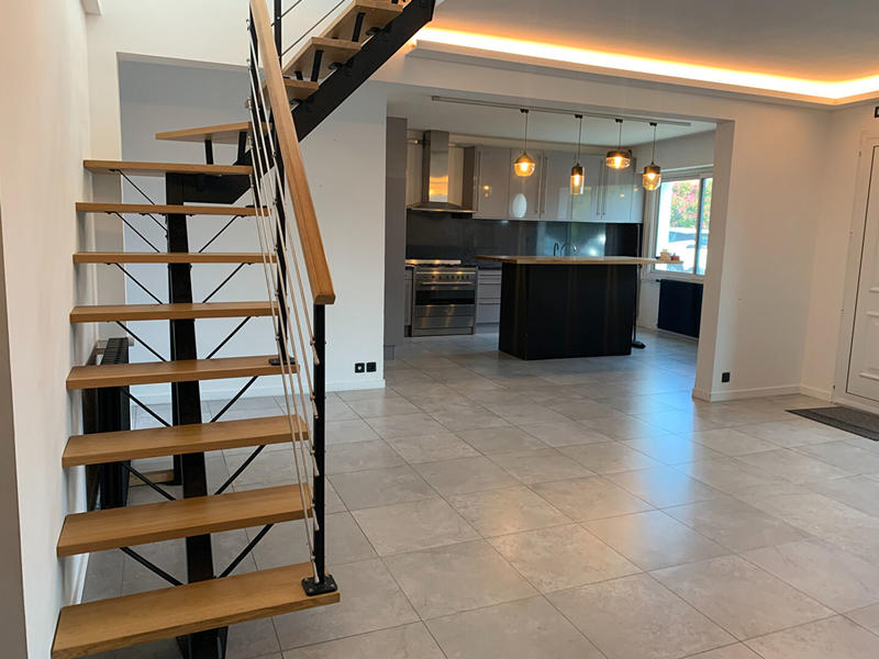 Maison - 141 m² - 5 pièces