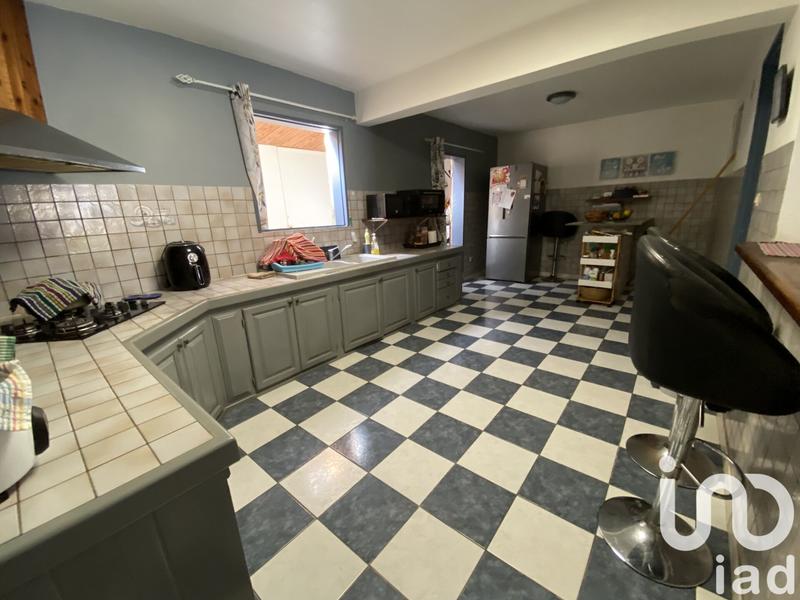 Maison - 206 m² - 4 pièces