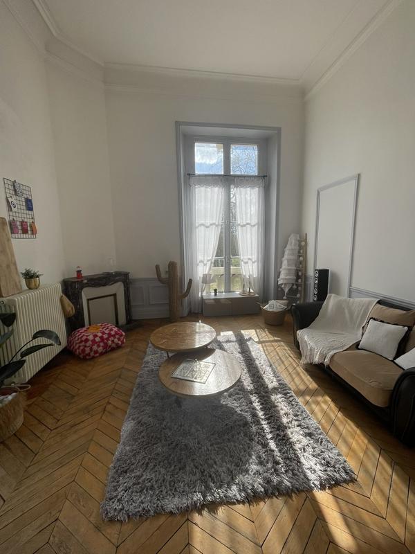 Appartement - 95 m² - 3 pièces