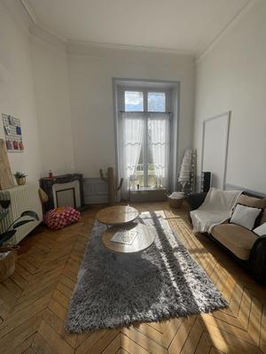 Appartement - 95 m² - 3 pièces