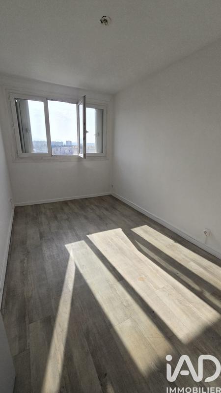 Appartement - 120 m² - 6 pièces