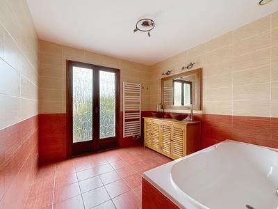 Maison - 160 m² - 7 pièces