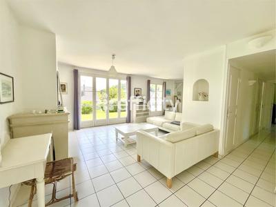 Maison - 140 m² - 7 pièces