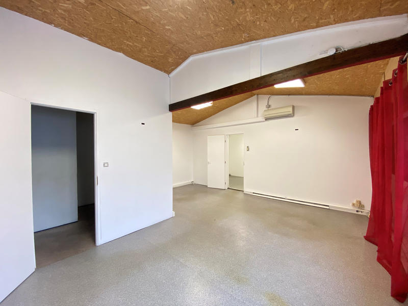 Local commercial - 64 m²