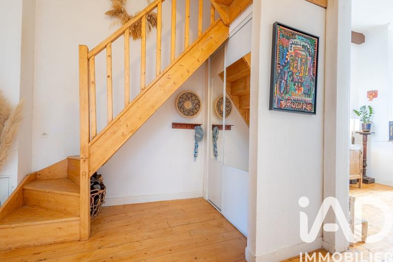 Appartement - 90 m² - 3 pièces