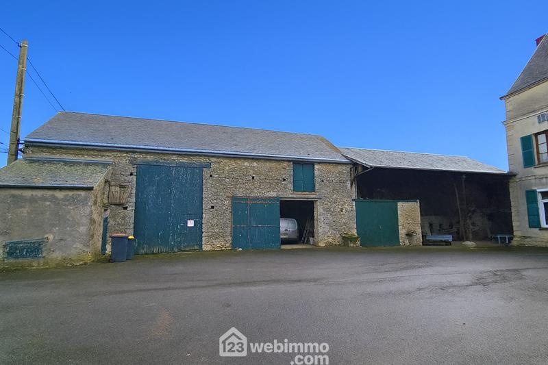 Maison - 263 m² - 14 pièces