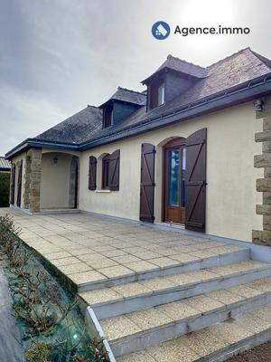 Maison - 121 m² - 5 pièces