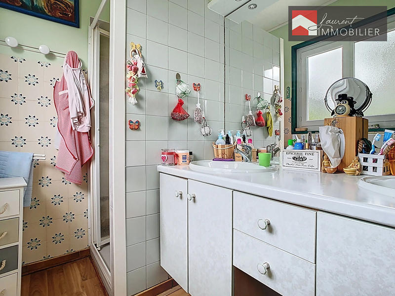 Maison - 97 m² - 5 pièces