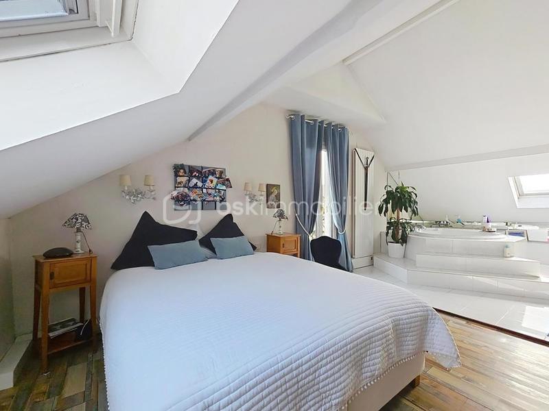 Maison - 154 m² - 8 pièces