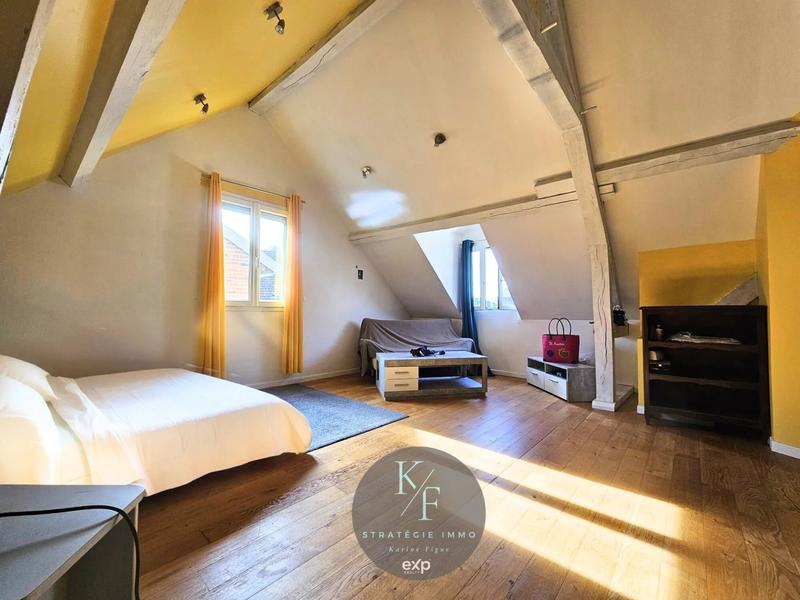 Maison - 206 m² - 5 pièces