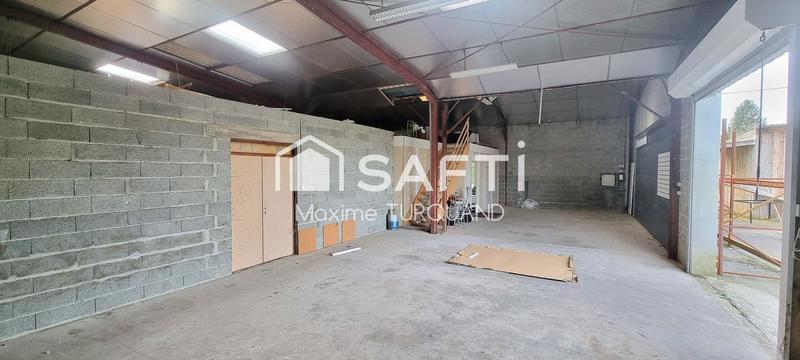 Local commercial - 272 m² - 7 pièces