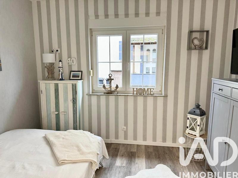 Maison - 197 m² - 7 pièces