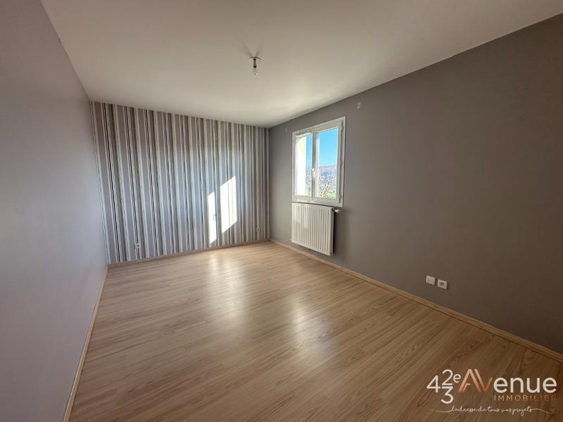 Maison - 183 m² - 7 pièces