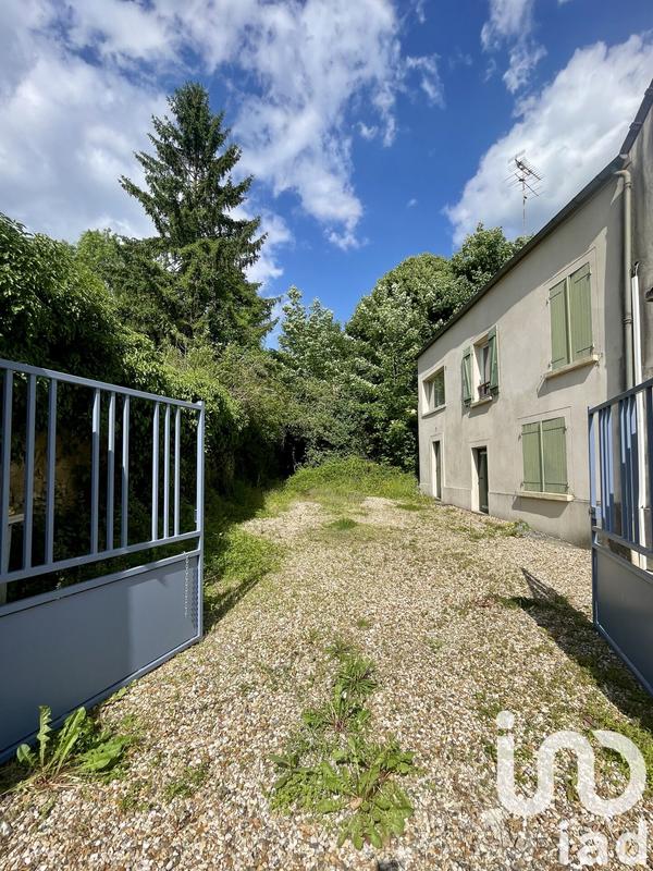 Maison - 150 m² - 10 pièces