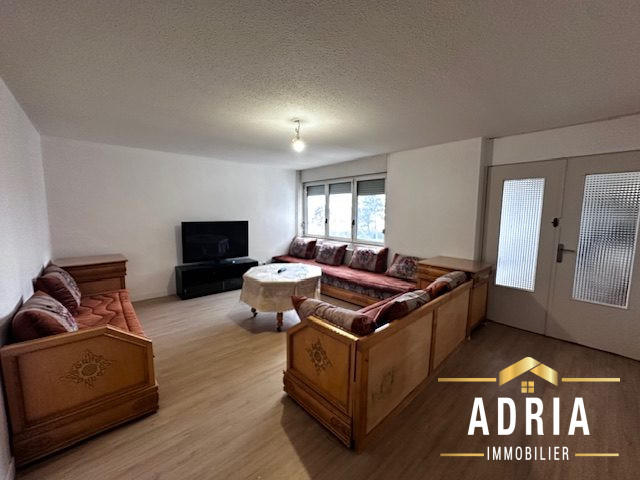 Appartement - 95 m² - 5 pièces