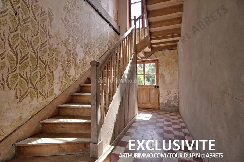 Maison - 212 m² - 10 pièces