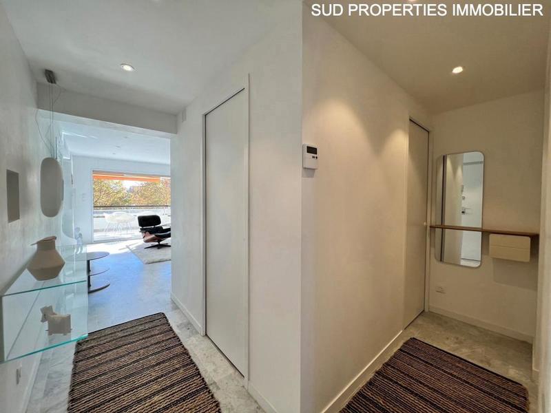 Appartement - 85 m² - 3 pièces