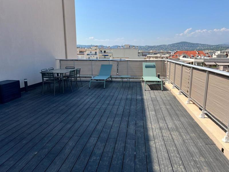 Penthouse - 91 m² - 4 pièces