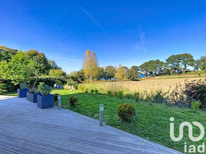 Maison - 161 m² - 8 pièces