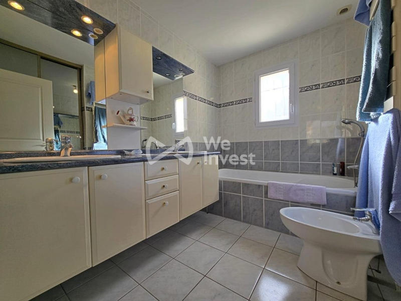 Maison - 134 m² - 4 pièces