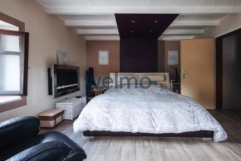 Maison - 162 m² - 8 pièces