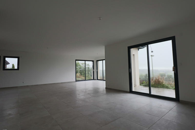 Maison - 136 m² - 4 pièces