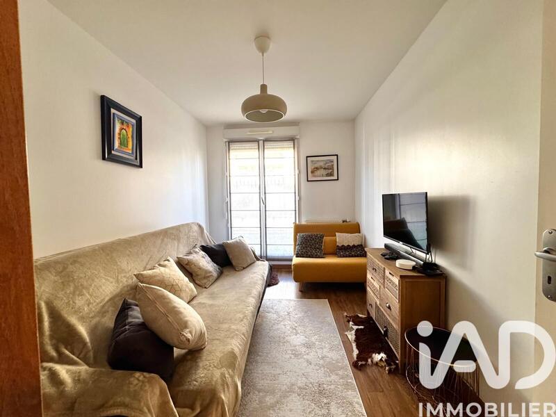 Appartement - 77 m² - 4 pièces