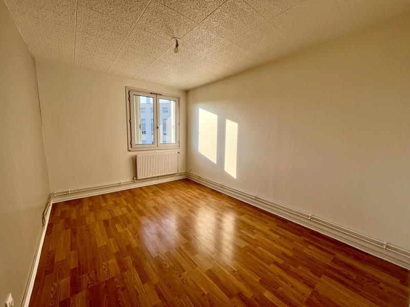 Appartement - 87 m² - 4 pièces