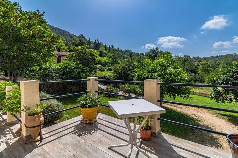 Maison - 117 m² - 5 pièces