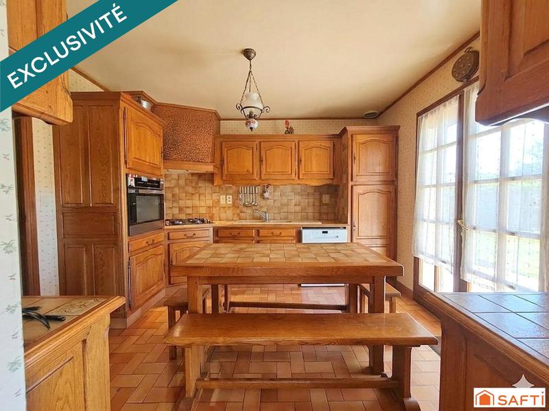 Maison - 210 m² - 5 pièces