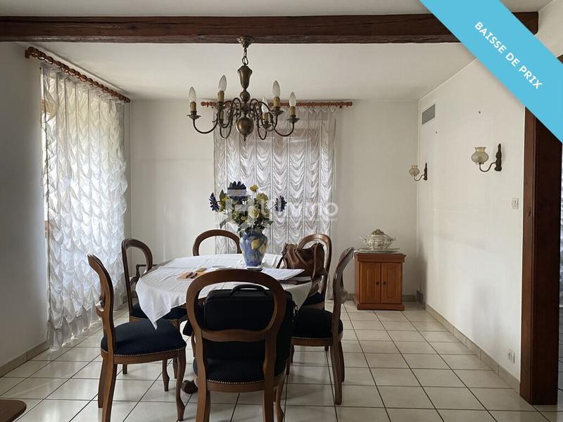 Maison - 195 m² - 7 pièces