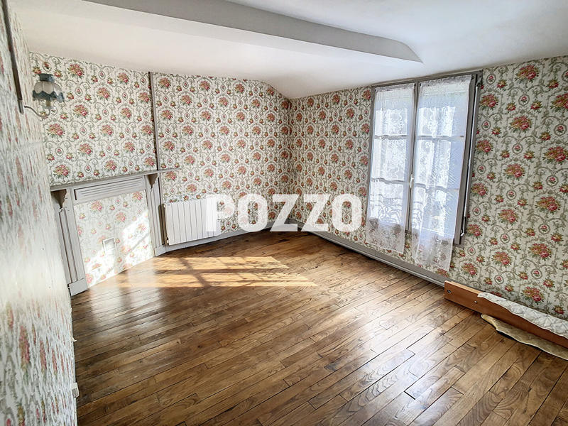 Maison - 94 m² - 4 pièces