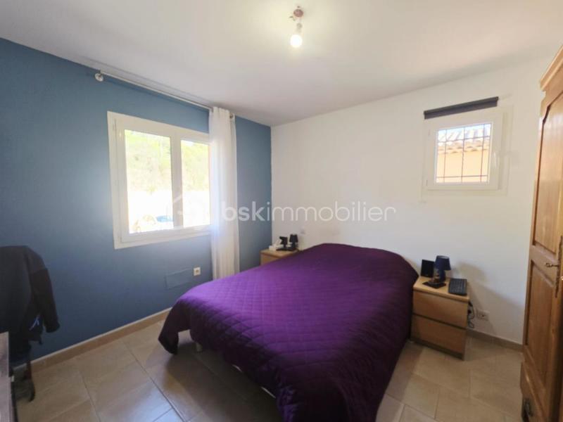 Maison jumelée - 92 m² - 4 pièces