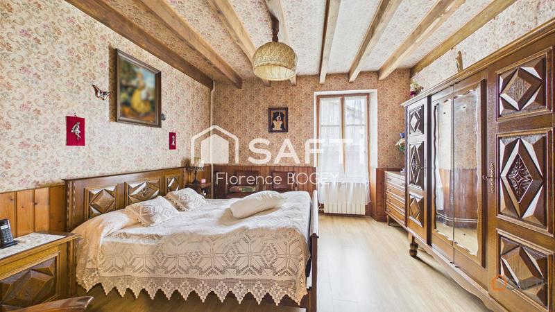 Maison - 145 m² - 7 pièces