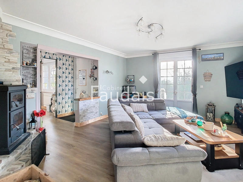 Maison - 107 m² - 6 pièces