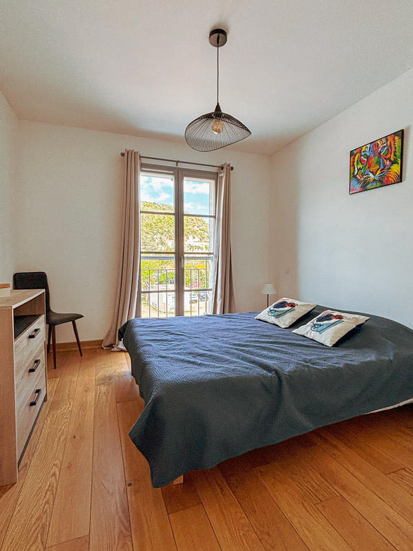 Appartement - 91 m² - 3 pièces