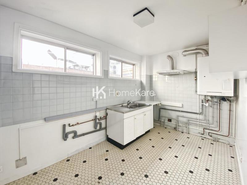 Appartement - 120 m² - 5 pièces