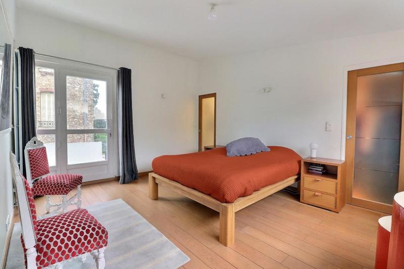 Maison d'architecte - 230 m² - 9 pièces