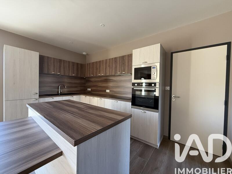 Maison - 115 m² - 4 pièces