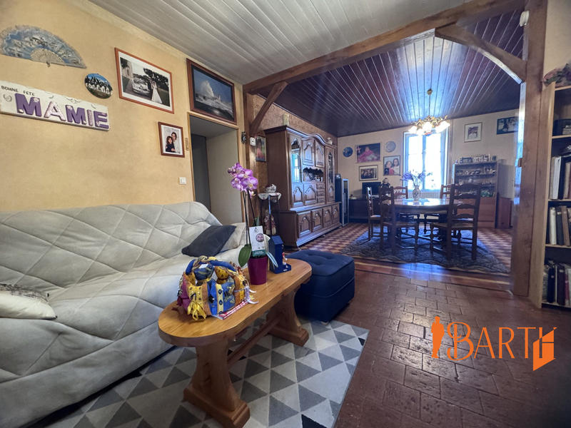 Maison - 104 m² - 5 pièces