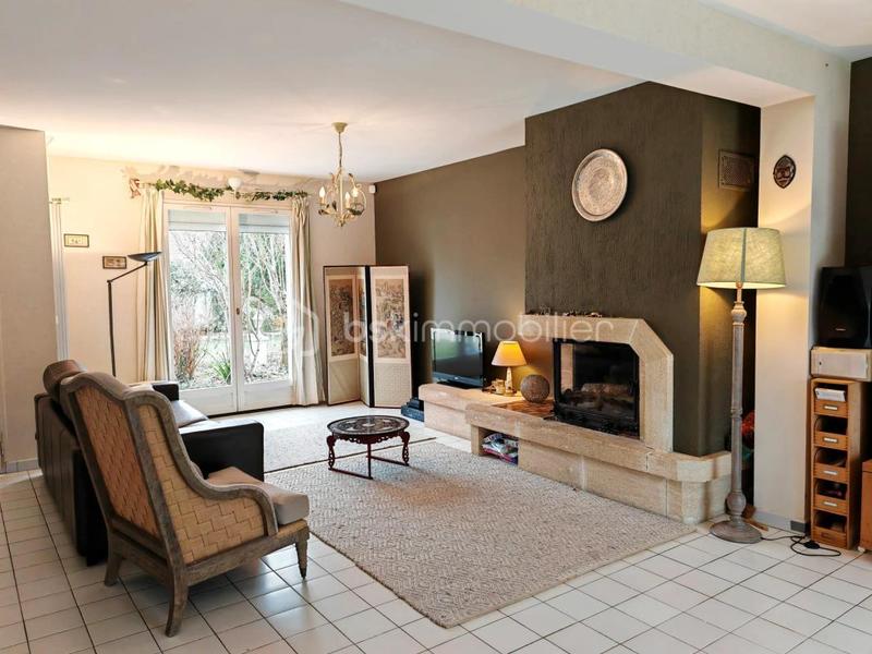 Maison traditionnelle - 150 m² - 7 pièces