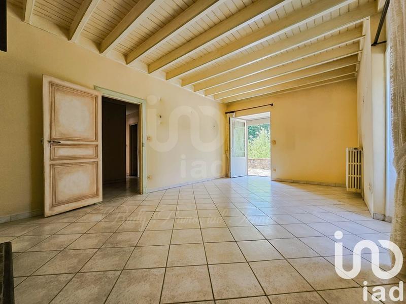 Maison - 296 m² - 11 pièces